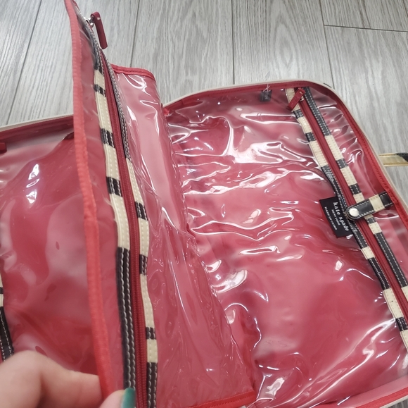 Kate Spade Make Up and Bath Travel Bag - Picture 7 of 11